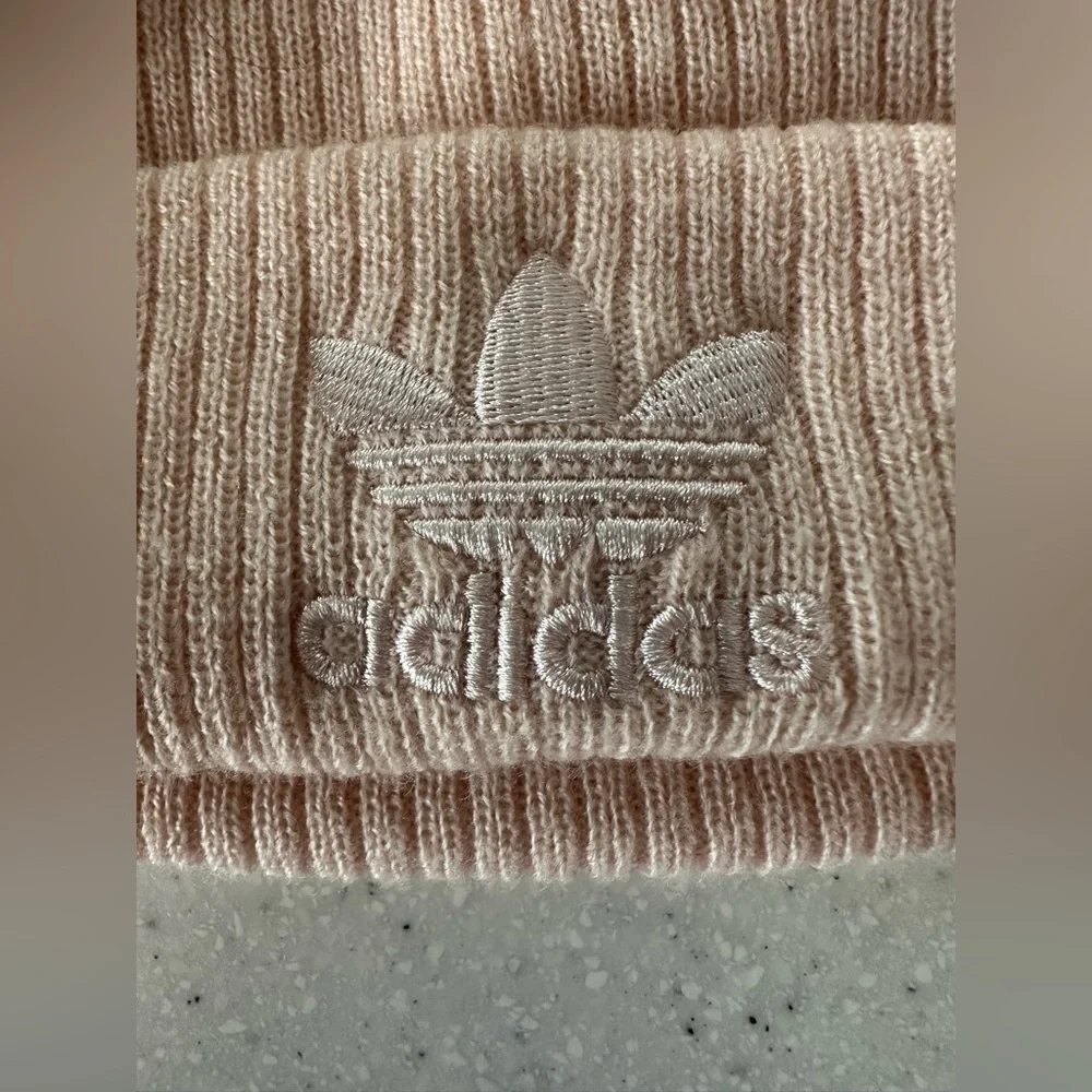 Adidas Peach Ribbed acrylic Beanie Hat! Soft! Embroidered logo. One size.